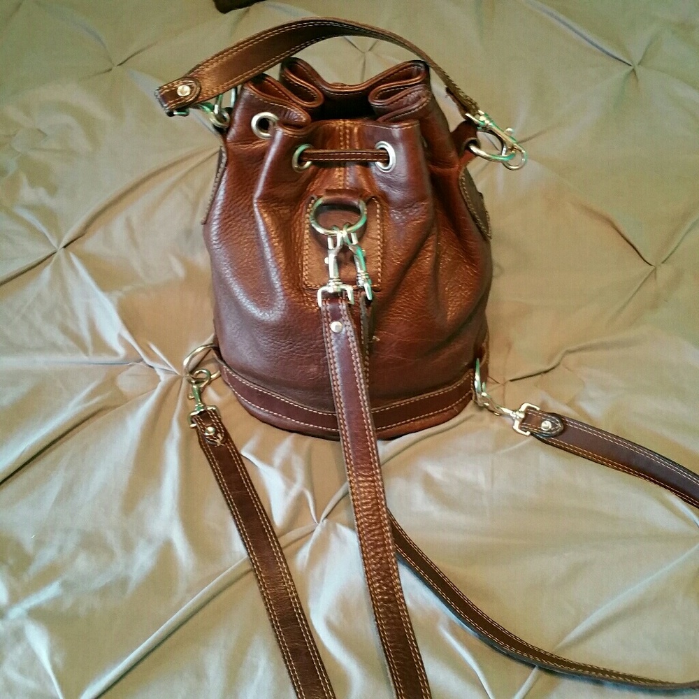 *SOLD* Rugby / m0851 leather convertible backpack - Picture 4 of 8